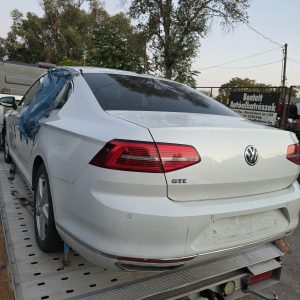VW Passat GTE Elektromos Benzin Motor cod CUKC...1,4 . Váltó Cod RXG ...Full Bör